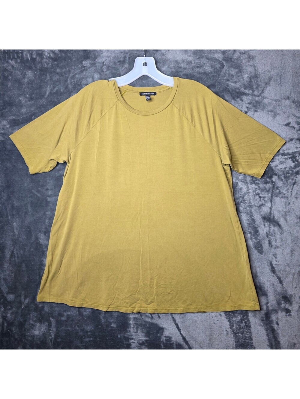 Eileen Fisher Womens T-Shirt Sz Medium Olive Green